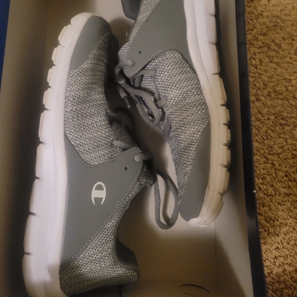 Men's shoes - Picture 2 of 3